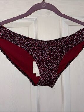 Amazon Essentials Women’s XL Bikini Bottoms Burgundy Leopard